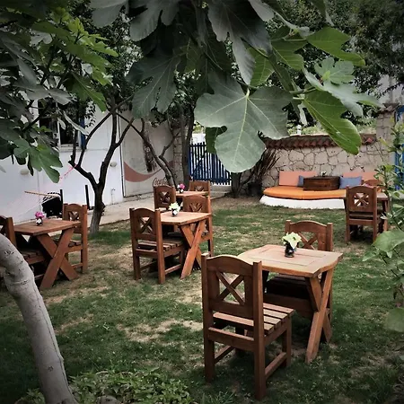 Tuana Butik Çeşme
