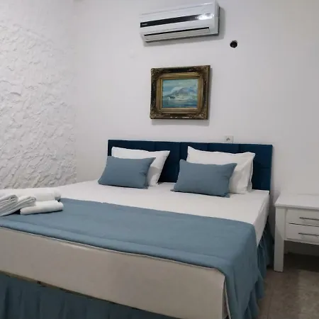 Tuana Butik 2* Çeşme